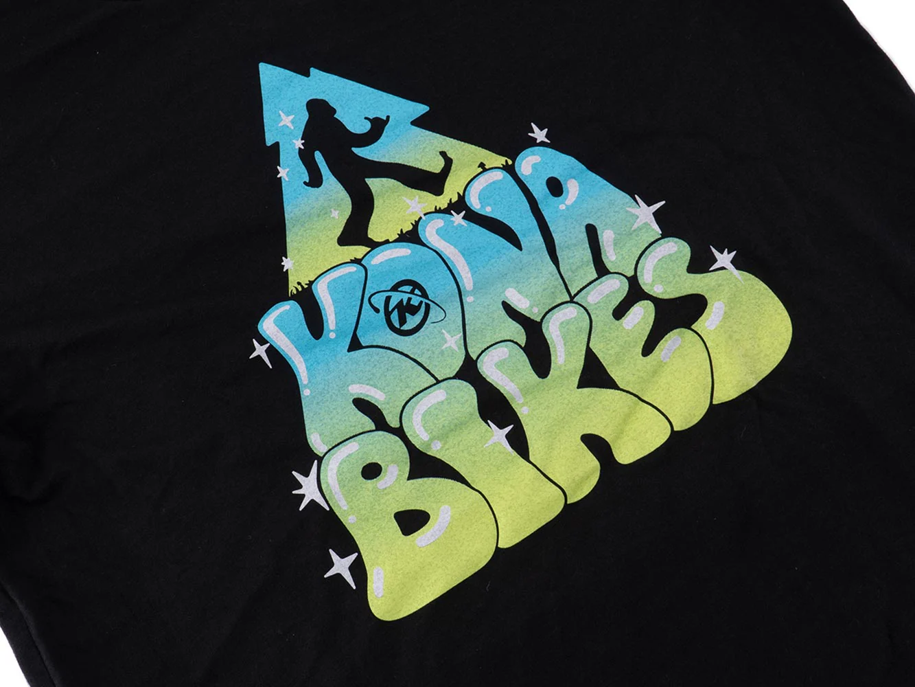 1235-youth-s-groovin-tee-1.webp