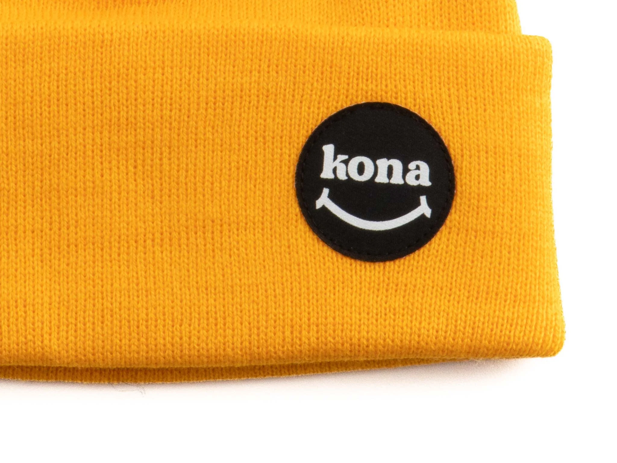 70-be-happy-beanie-1.webp